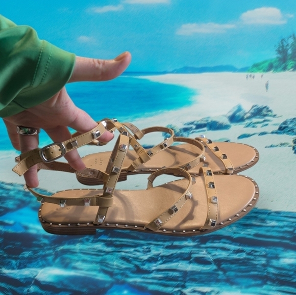 GUC A New Day Tan Studded Women's Gladiator Style Sandals Size 11 - Picture 3 of 10